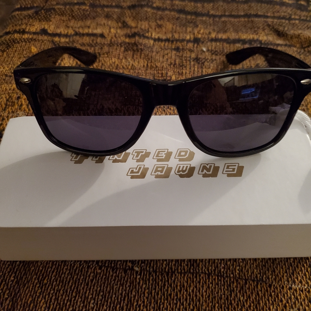 Men's Women's Tinted Jawns black sunglasses 2140T NEW